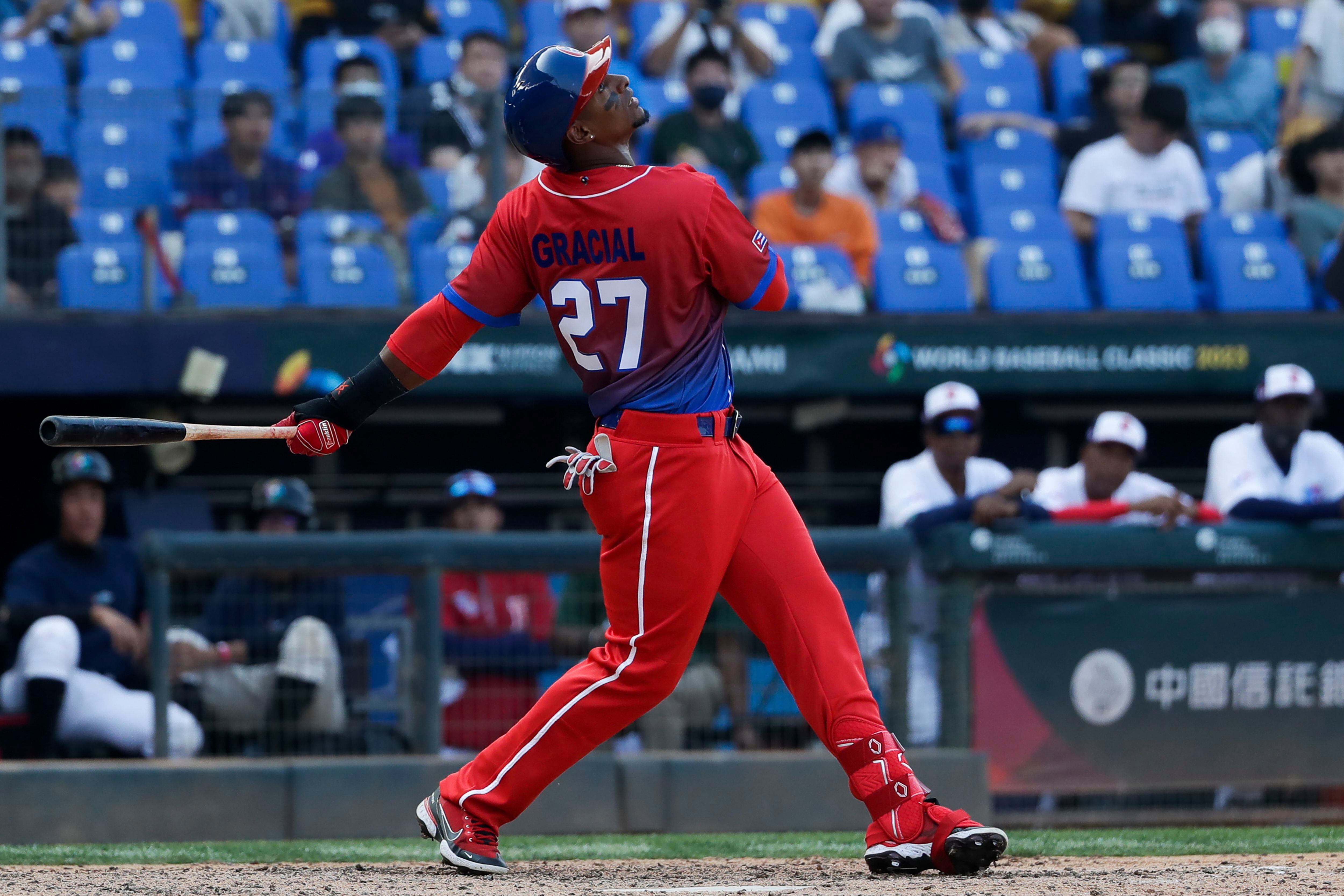 Shohei Ohtani leads Japan over South Korea at World Baseball