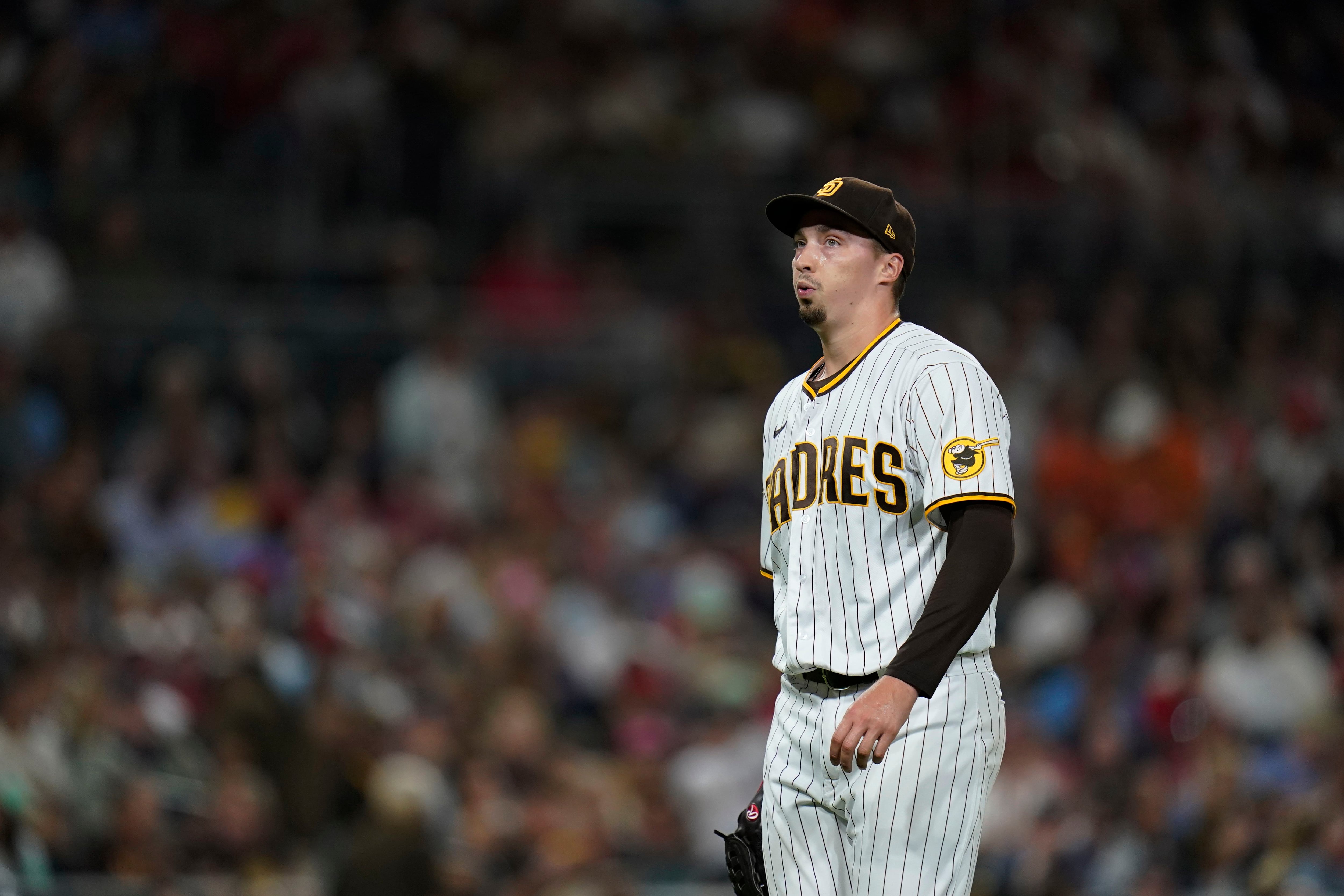 Padres' Blake Snell loses no-hit bid in 7th vs Mets – WKRG News 5