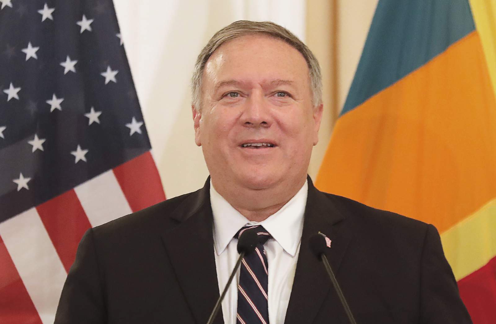 Pompeo says AES of US, PetroVietnam to sign $2.8B LNG deal