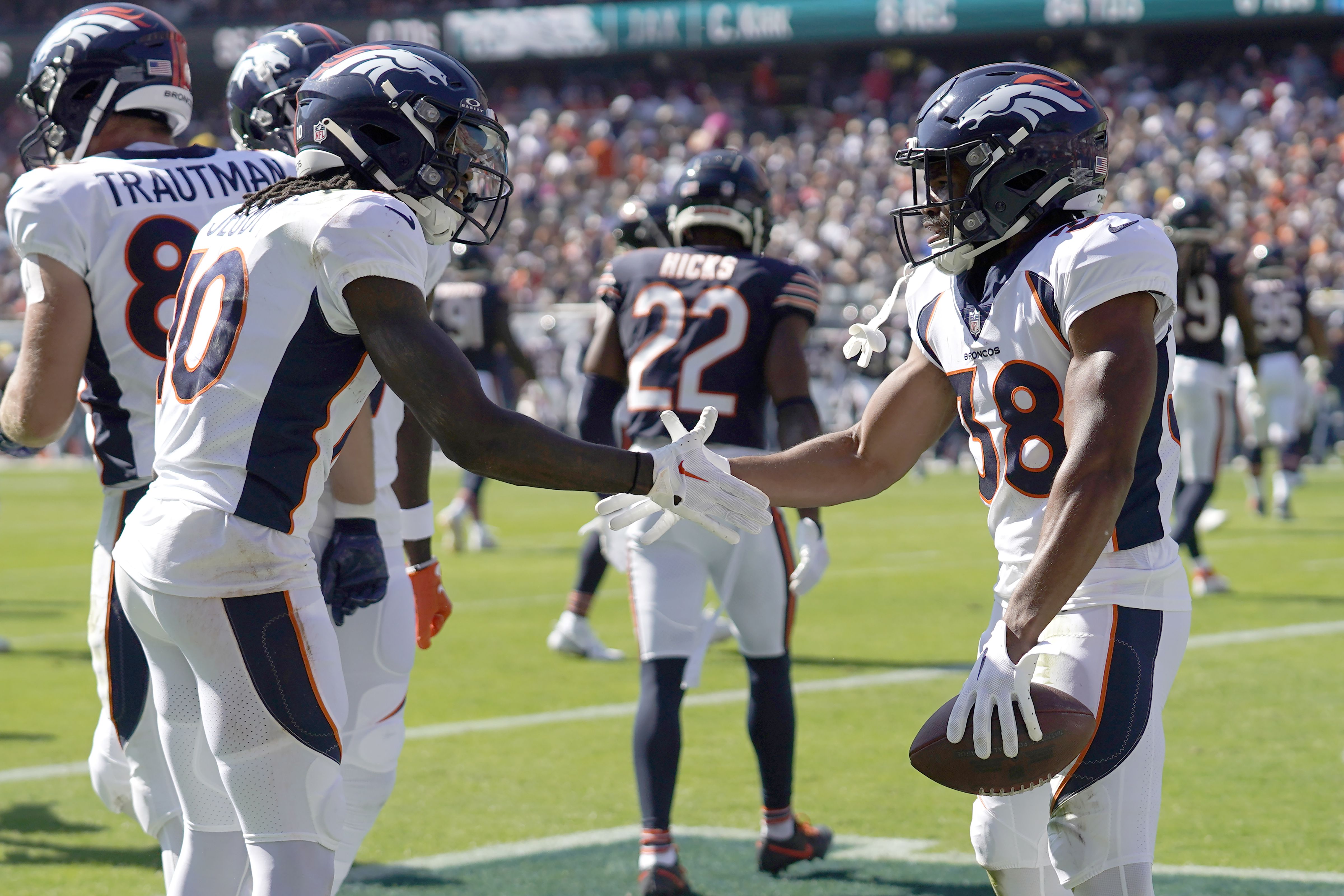 Broncos rally from 21 down to top Bears 31-28