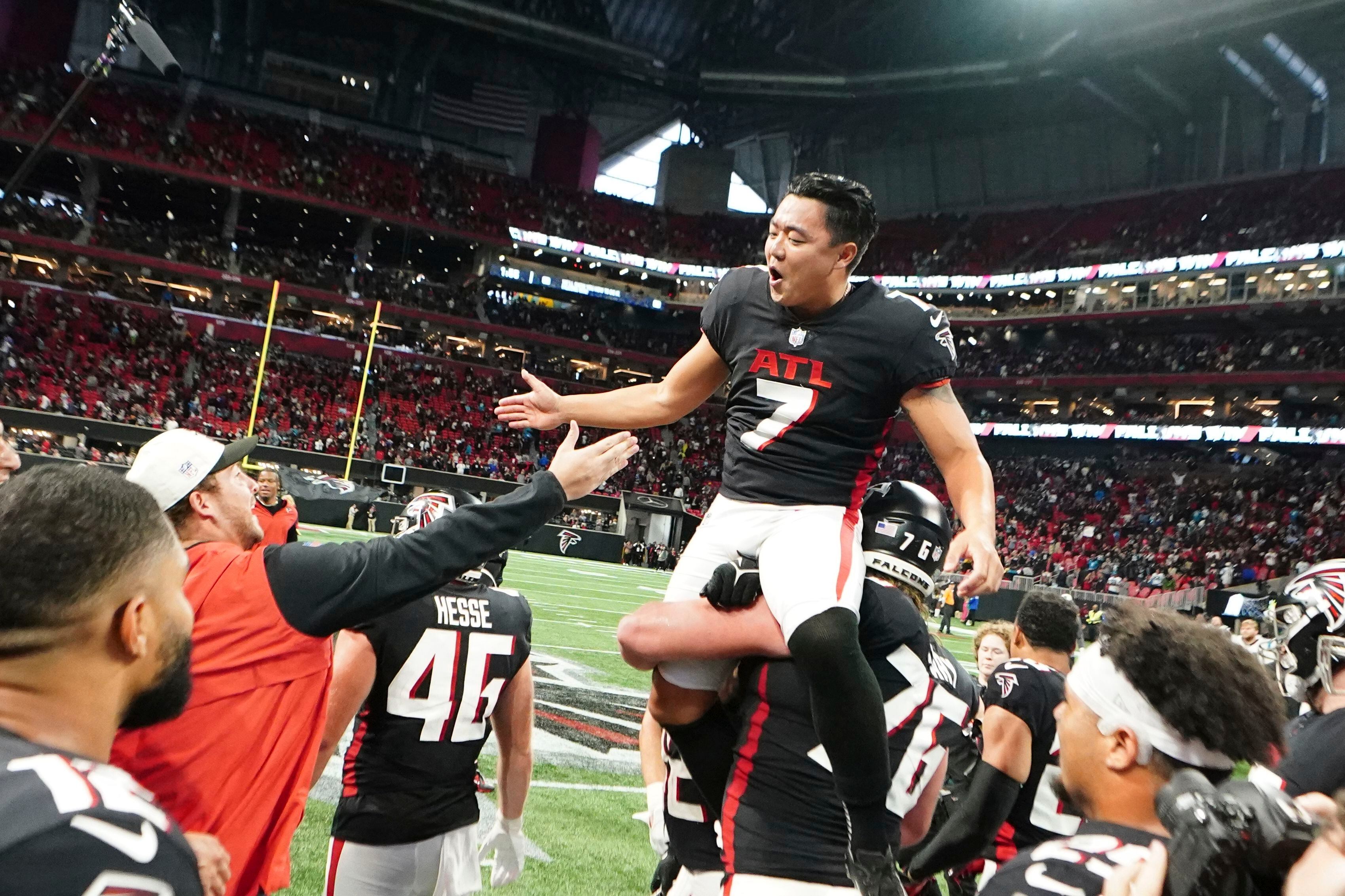 Falcons kicker Younghoe Koo changes jersey number to 6