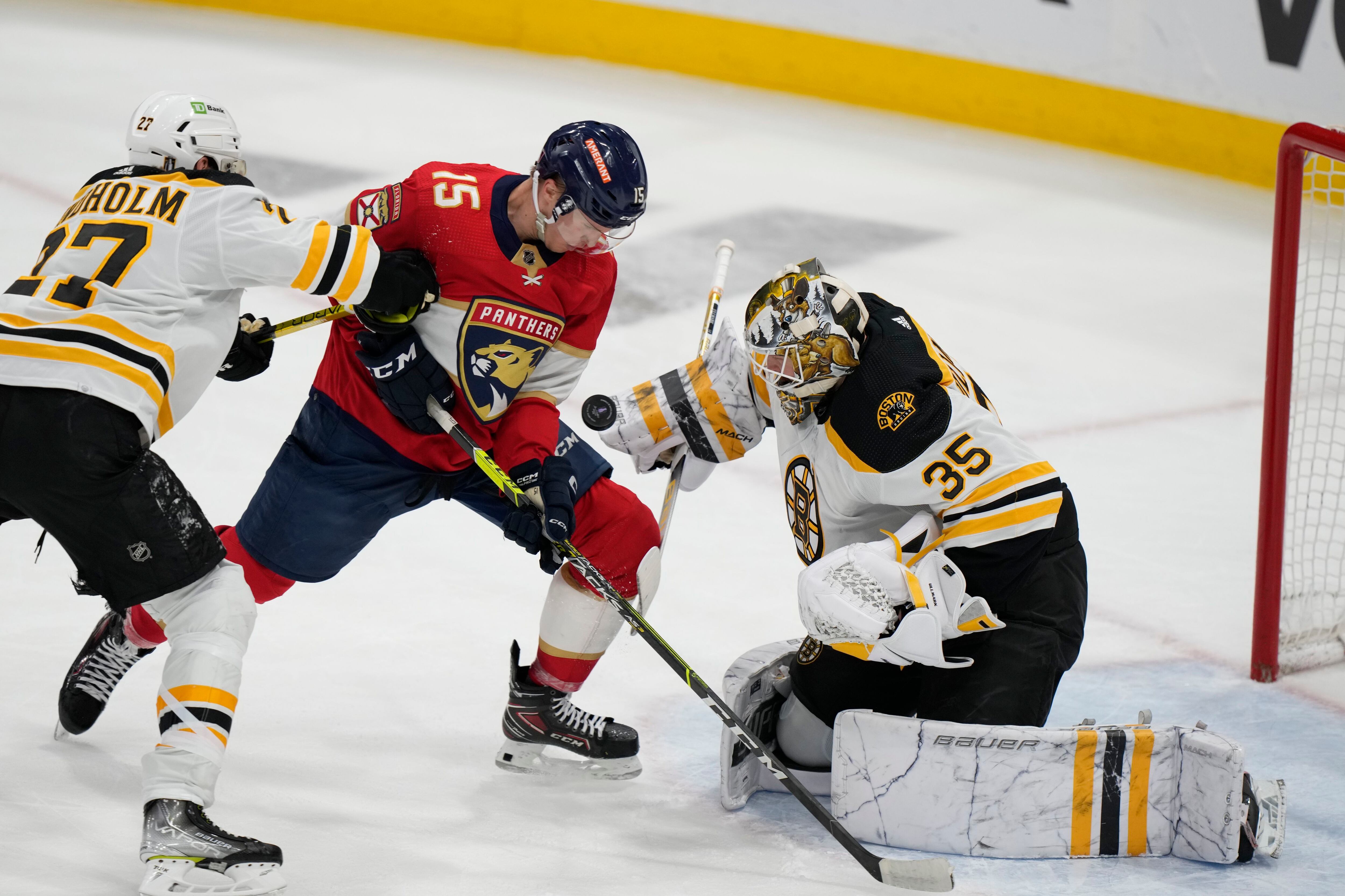 Florida Panthers oust record-setting Bruins 4-3 in OT in Game 7