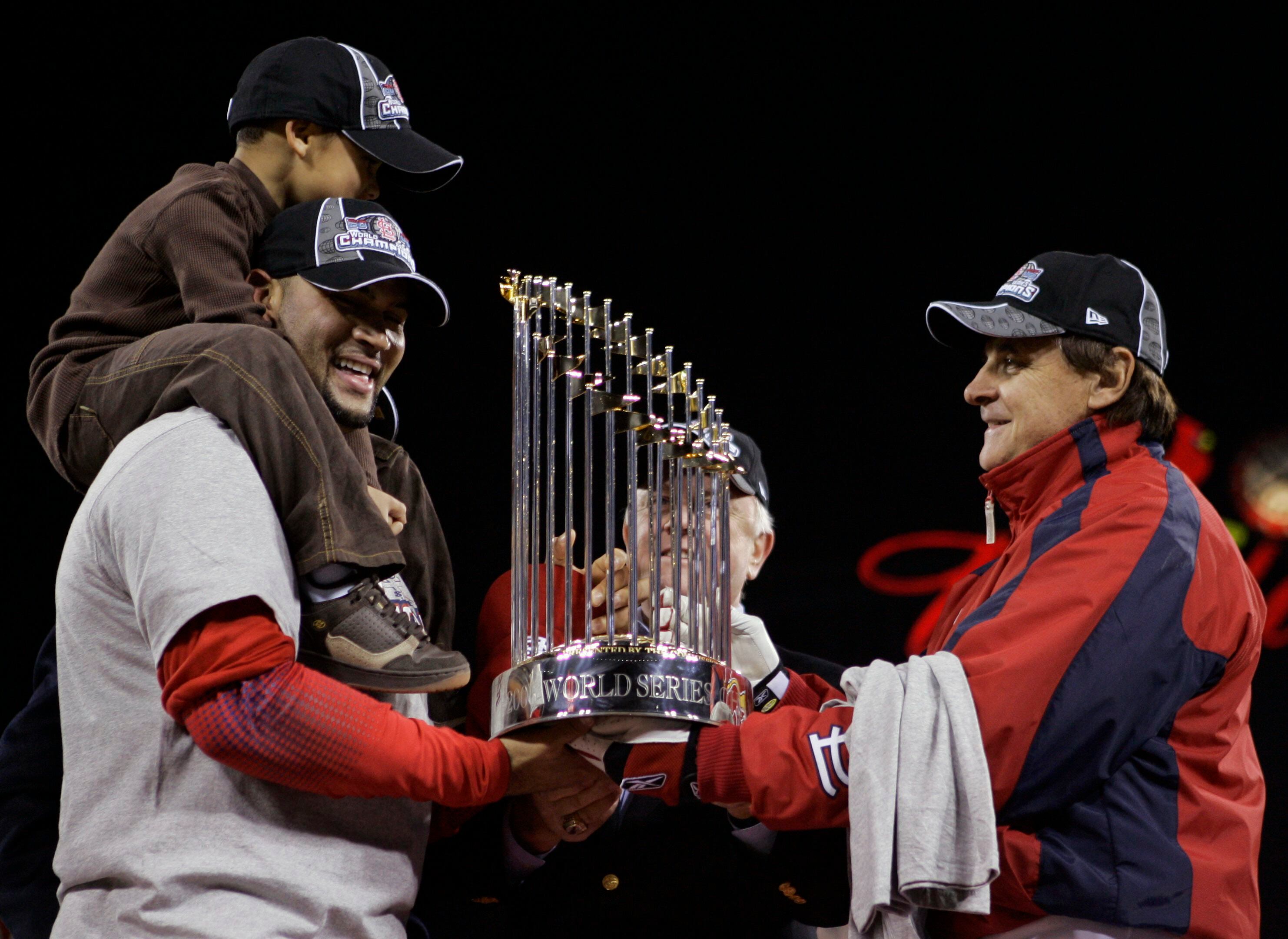 La Russa a winner vs old team, White Sox beat Cardinals 5-1