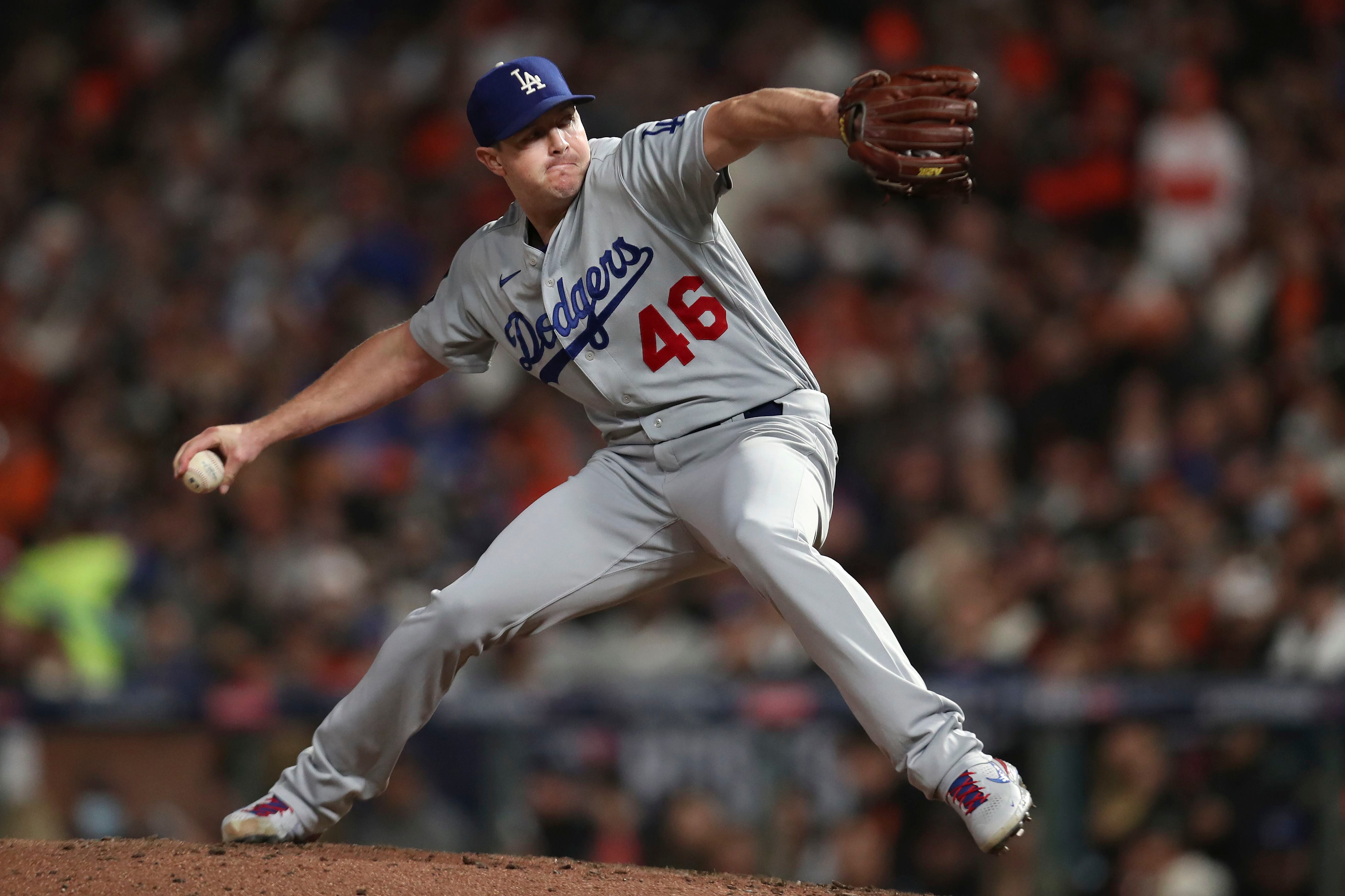 Julio Urias tops players in NLDS Game 5 as Dodgers win series over Giants —  Box-Toppers