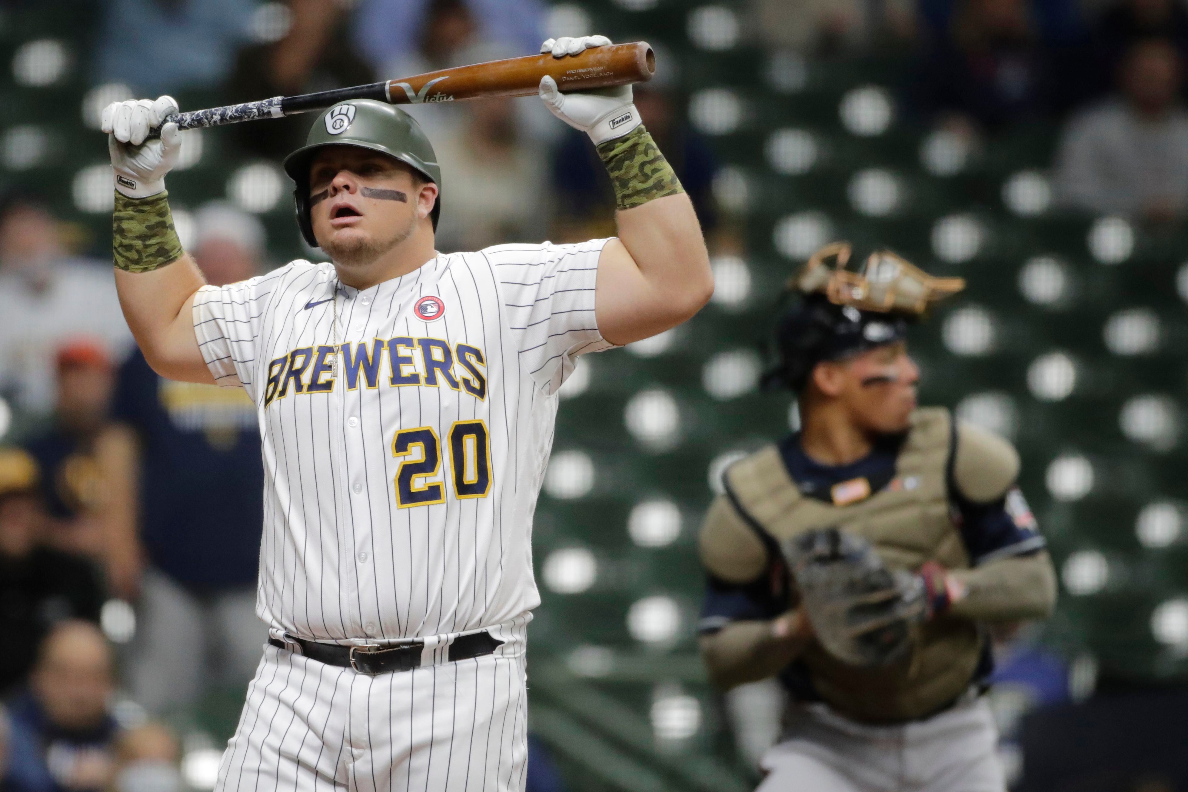 Brewers: Hitless streak a bit of history Counsell doesn't want on