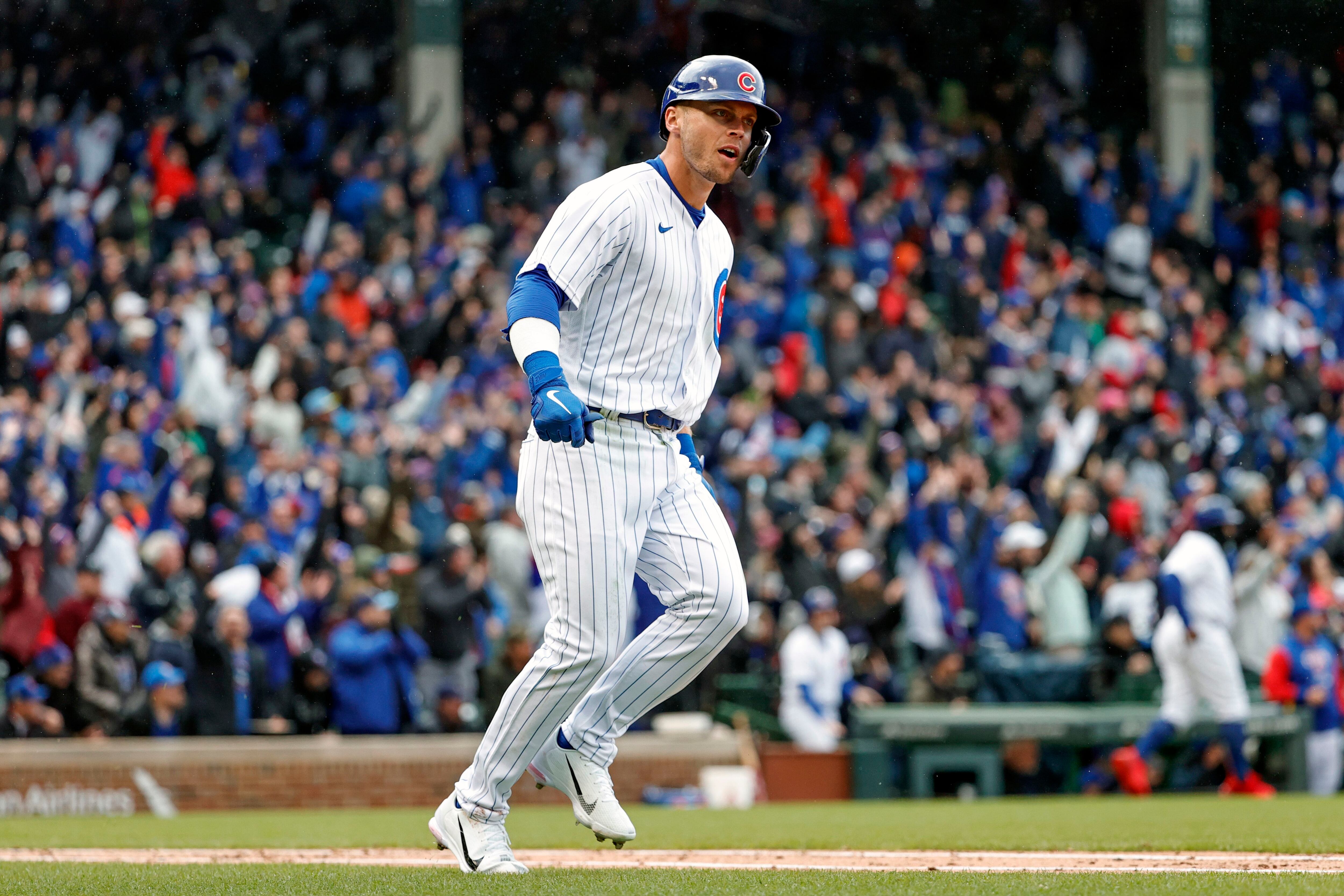 Ian Happ's homers help Cubs defeat fading Brewers 4-3 in 10 innings