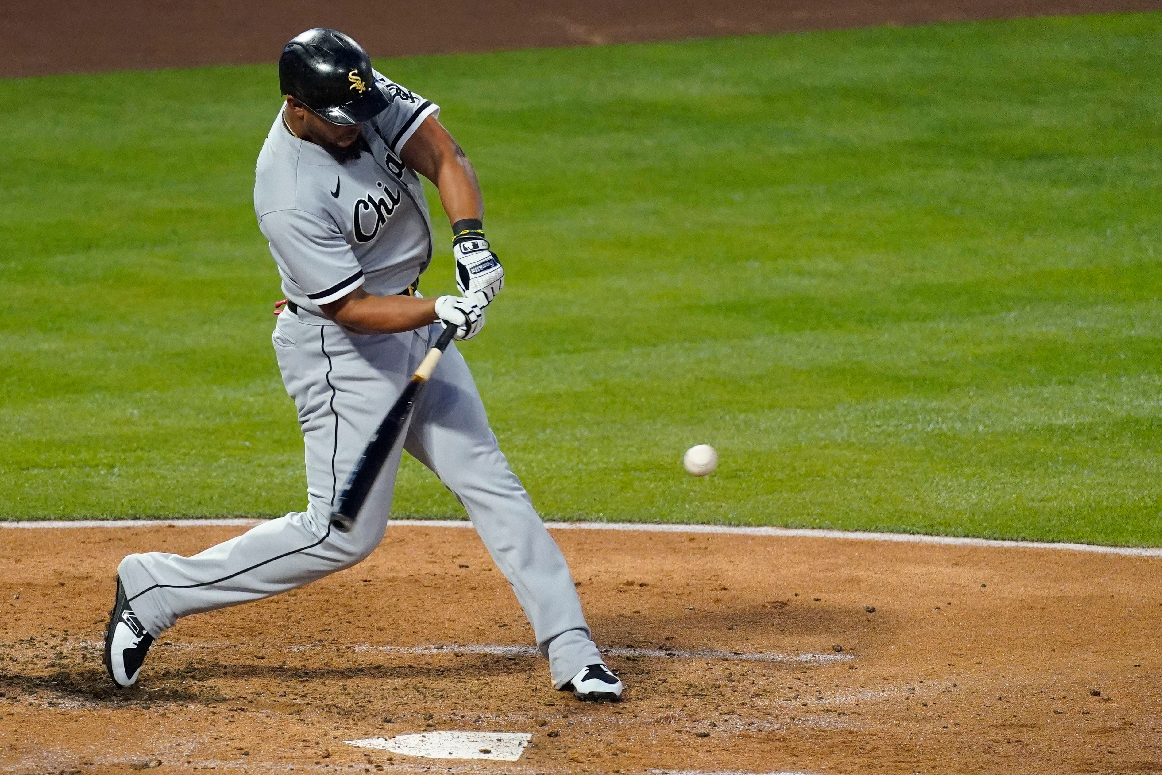 White Sox prospect Yermin Mercedes hit a huge HR, threw his bat