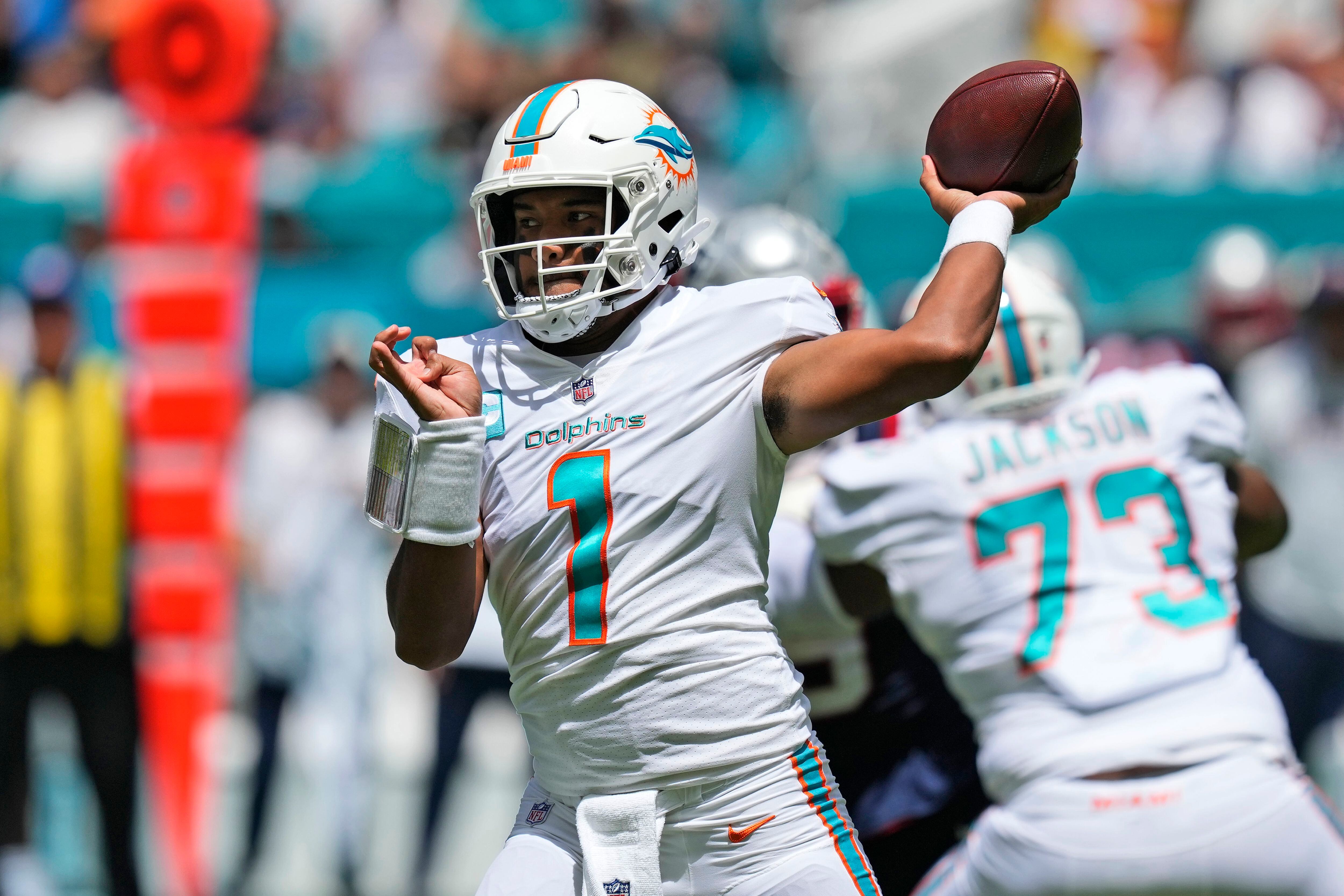 Watch: Dolphins' Jaylen Waddle sees cancer patient perform his TD  celebration on video call