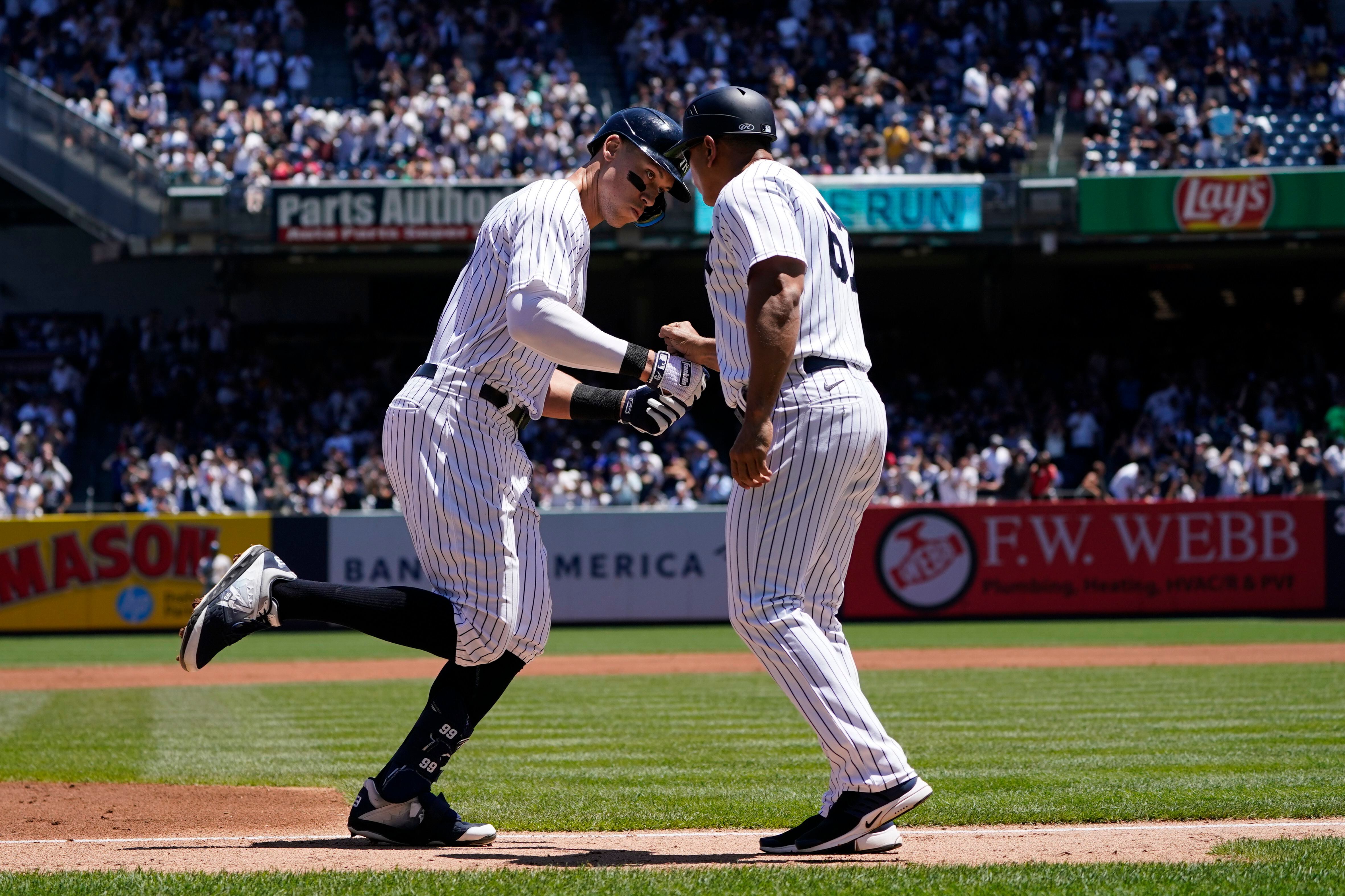 Judge, Stanton homer to bail out Taillon, Yanks top A's 5-3